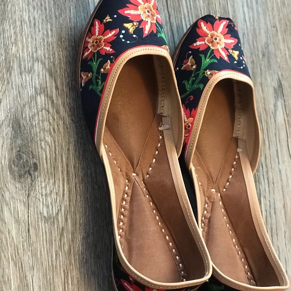 Virsa Fashion Women’s Shoes - Picture 3 of 4